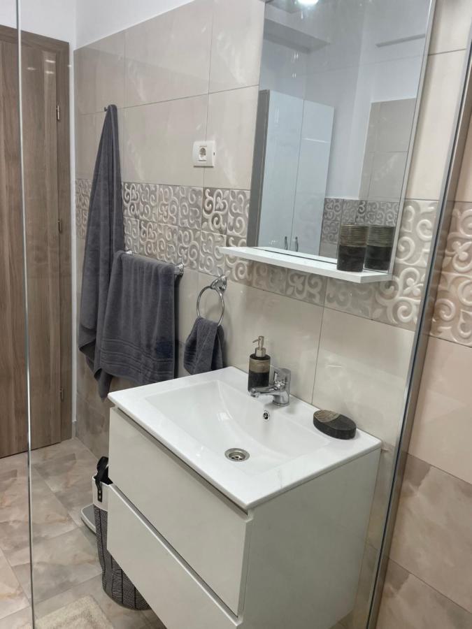Iany Residence 1 Нэводари Экстерьер фото